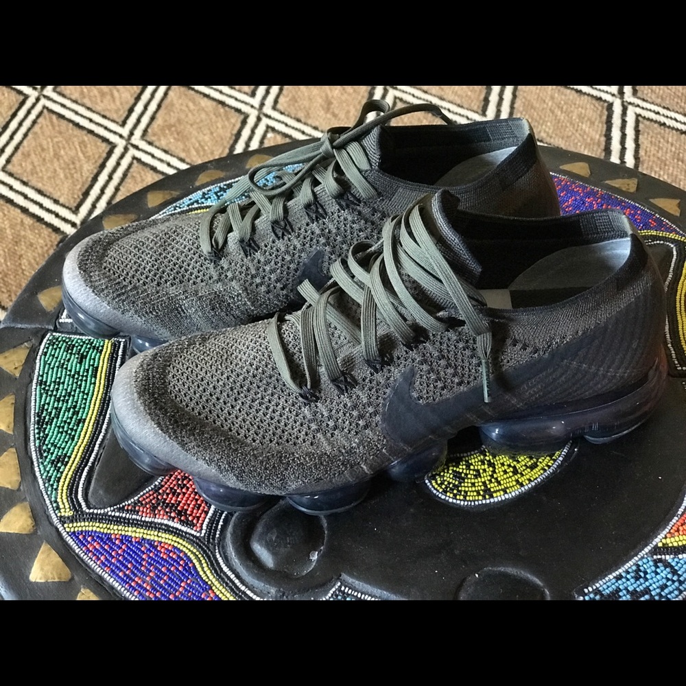 NIKE Vapormax  Khaki/Olive Green sz. 9 - Picture 4 of 7